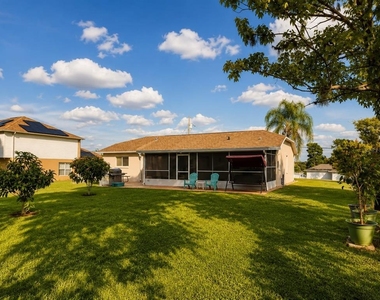 2351 Gimlet Avenue - Photo Thumbnail 8
