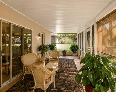 2351 Gimlet Avenue - Photo Thumbnail 7