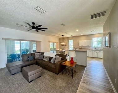 2360 Nw 53rd Avenue Road - Photo Thumbnail 3