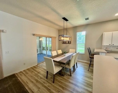 2360 Nw 53rd Avenue Road - Photo Thumbnail 5