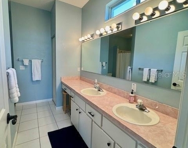 2360 Nw 53rd Avenue Road - Photo Thumbnail 12