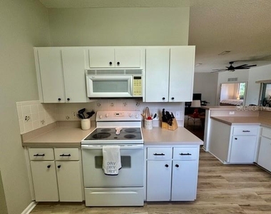 2360 Nw 53rd Avenue Road - Photo Thumbnail 10