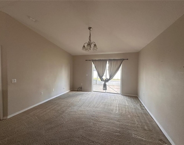 2529 Sw 156th Place - Photo Thumbnail 3