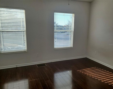 4480 Sw 49th Avenue - Photo Thumbnail 11