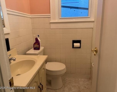 1034 Fairfield Street - Photo Thumbnail 3
