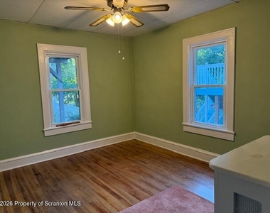1034 Fairfield Street - Photo Thumbnail 4