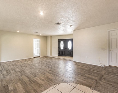 4149 Floramar Terrace - Photo Thumbnail 24