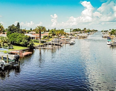 4149 Floramar Terrace - Photo Thumbnail 7