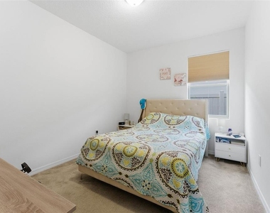 1840 Napoli Drive - Photo Thumbnail 35