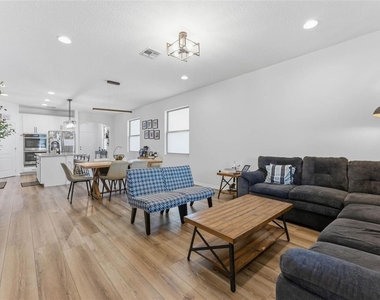 1840 Napoli Drive - Photo Thumbnail 22