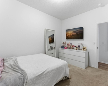 1840 Napoli Drive - Photo Thumbnail 40