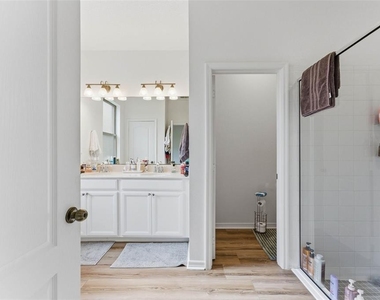 1840 Napoli Drive - Photo Thumbnail 25