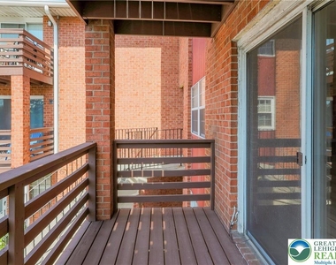1464 Cedar Crest Avenue - Photo Thumbnail 27