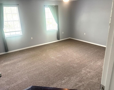 862 Jade Forest Avenue - Photo Thumbnail 9