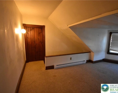 204 N 9th Street - Photo Thumbnail 38