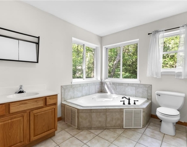 1229 Fern Drive - Photo Thumbnail 22