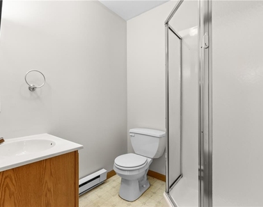 1229 Fern Drive - Photo Thumbnail 32