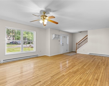 1229 Fern Drive - Photo Thumbnail 5