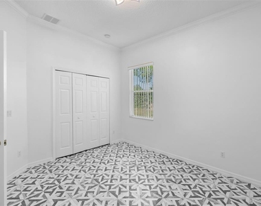 13121 Zori Lane - Photo Thumbnail 10