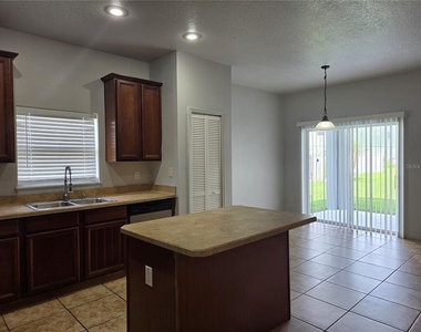 368 Conch Key Way - Photo Thumbnail 8