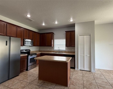 368 Conch Key Way - Photo Thumbnail 3