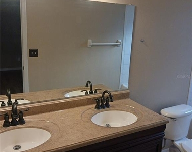 4617 Newbourne Way - Photo Thumbnail 18