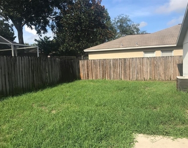 4617 Newbourne Way - Photo Thumbnail 23