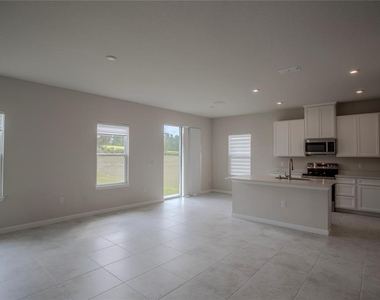 1270 Whispering Lane - Photo Thumbnail 24