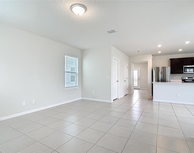 1823 Summer Serenity Drive - Photo Thumbnail 19