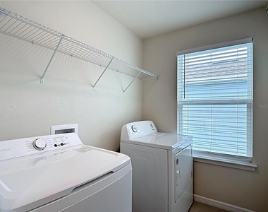 1823 Summer Serenity Drive - Photo Thumbnail 32