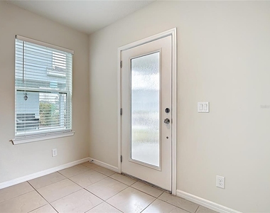 1823 Summer Serenity Drive - Photo Thumbnail 4