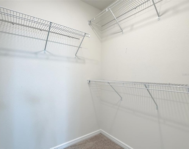 1823 Summer Serenity Drive - Photo Thumbnail 31
