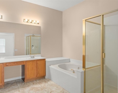 11355 Arborside Bend Way - Photo Thumbnail 7