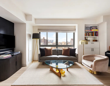 171 West 131st Street - Photo Thumbnail 2