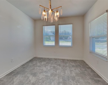 3115 Country Side Drive - Photo Thumbnail 1