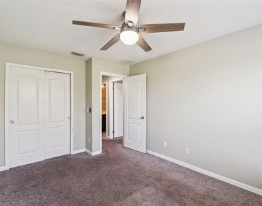 618 Merry Brook Circle - Photo Thumbnail 13