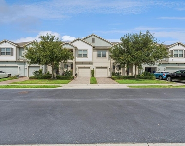 618 Merry Brook Circle - Photo Thumbnail 1