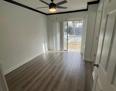 131 Water Front Way - Photo Thumbnail 6