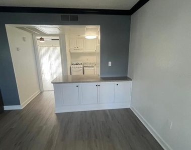131 Water Front Way - Photo Thumbnail 5