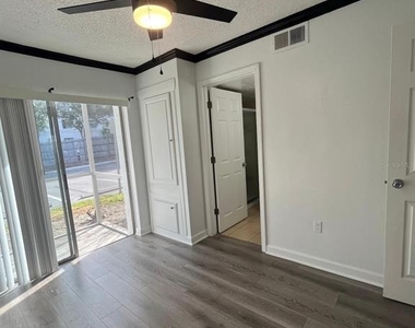 131 Water Front Way - Photo Thumbnail 7