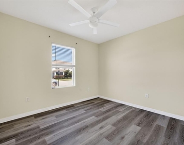 265 Meadowbrook Boulevard - Photo Thumbnail 20