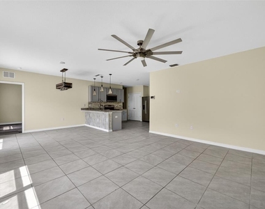 265 Meadowbrook Boulevard - Photo Thumbnail 12