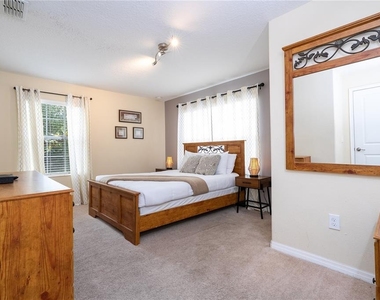 4908 Clock Tower Drive - Photo Thumbnail 8