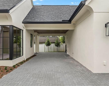 3222 Holliday Ave - Photo Thumbnail 2