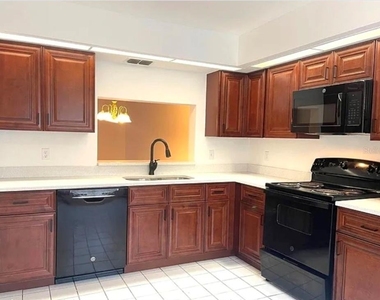 4358 S Lake Orlando Parkway - Photo Thumbnail 9