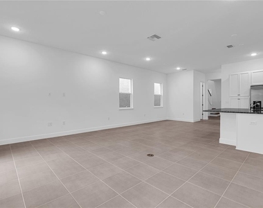 15179 Blue Peacock Lane - Photo Thumbnail 30