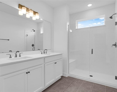 15179 Blue Peacock Lane - Photo Thumbnail 38