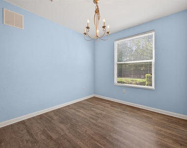 8352 Quimby Circle - Photo Thumbnail 2