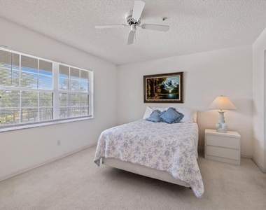 841 Waterside Drive - Photo Thumbnail 18