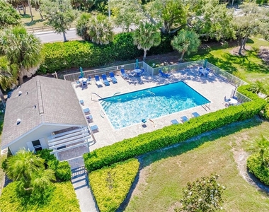 841 Waterside Drive - Photo Thumbnail 39
